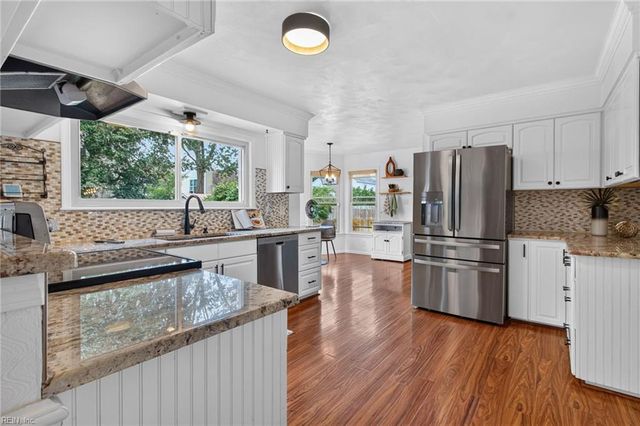 1116 Belvoir LN, Virginia Beach, VA 23464