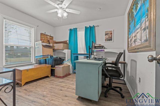 718 Pine St, Gilmer, TX 75644