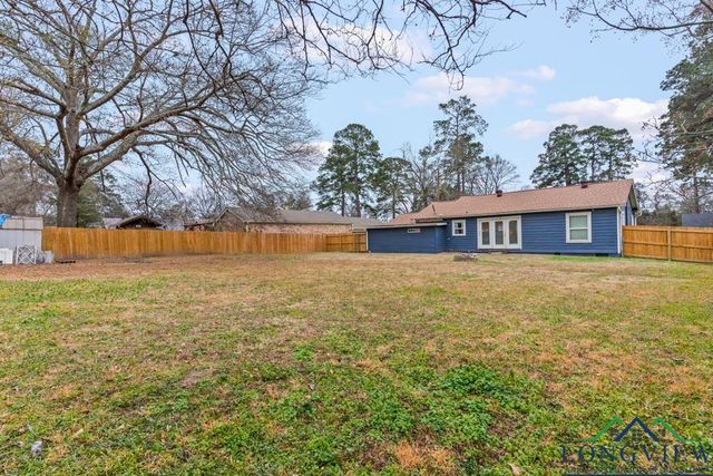 718 Pine St, Gilmer, TX 75644