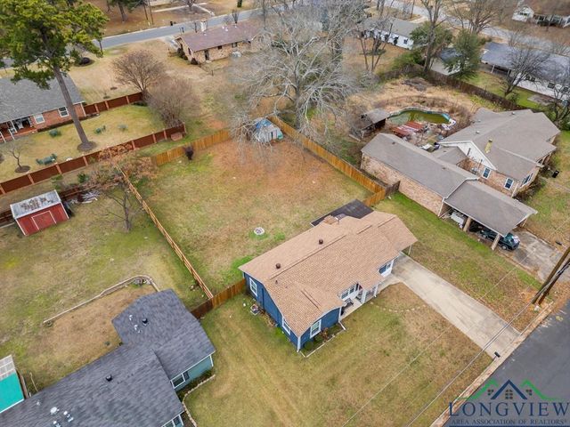 718 Pine St, Gilmer, TX 75644