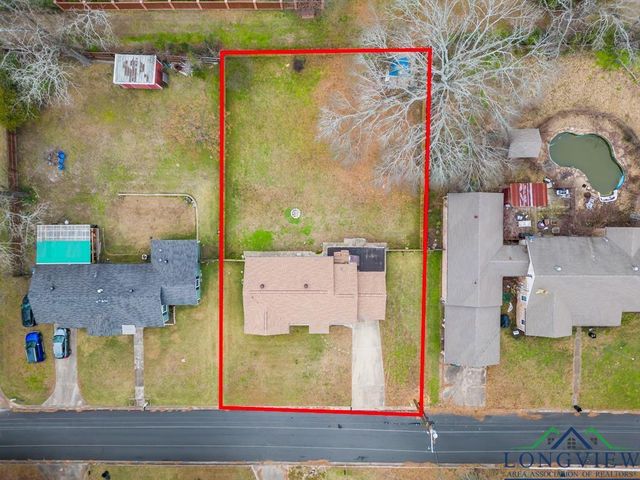 718 Pine St, Gilmer, TX 75644