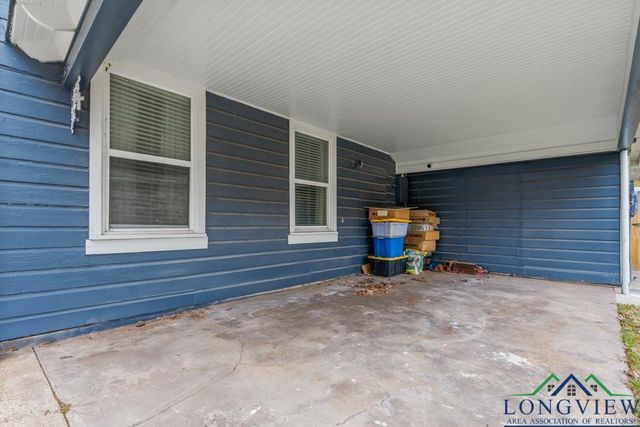 718 Pine St, Gilmer, TX 75644
