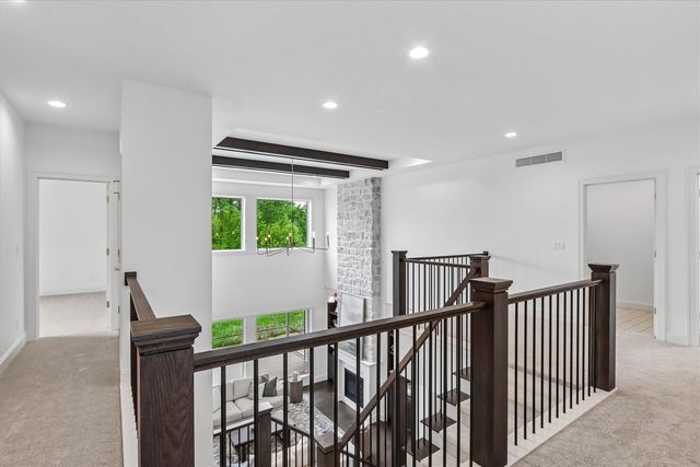 405 MacBride Trail, Solon, IA 52333