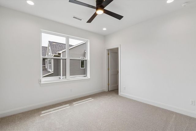 405 MacBride Trail, Solon, IA 52333