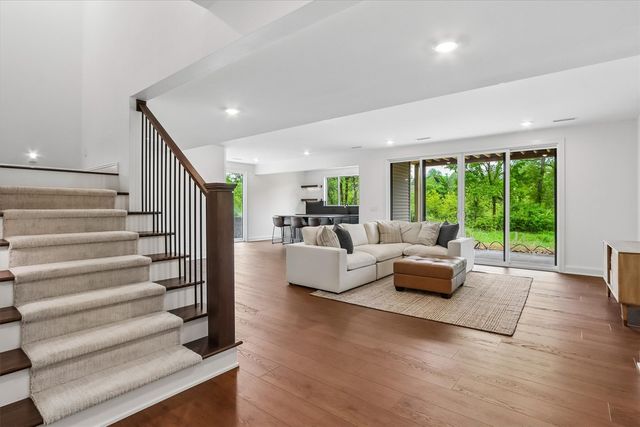405 MacBride Trail, Solon, IA 52333