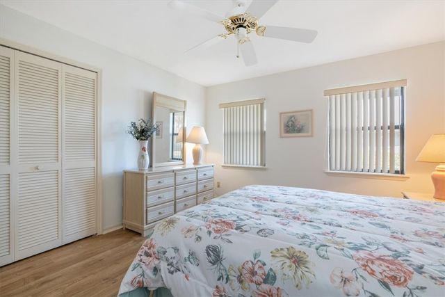 635 Centre Court SW 101, Vero Beach, FL 32962