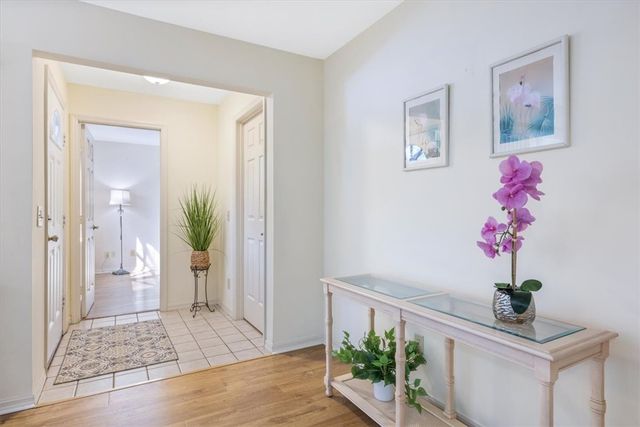 635 Centre Court SW 101, Vero Beach, FL 32962