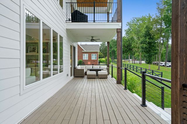 155 Hammock Dr, Winchester, TN 37398