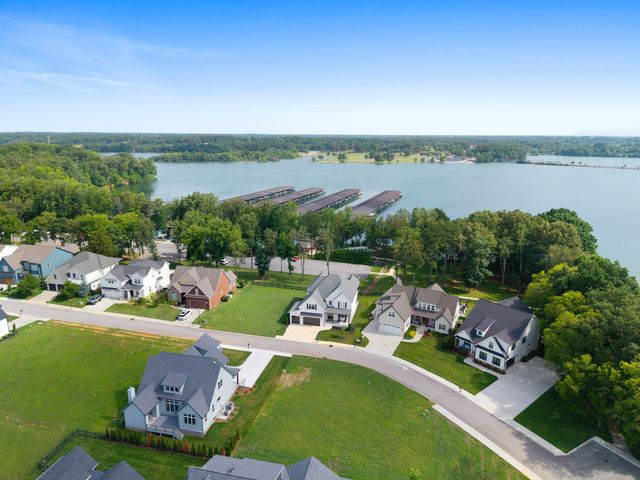 155 Hammock Dr, Winchester, TN 37398