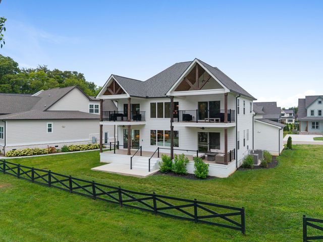 155 Hammock Dr, Winchester, TN 37398