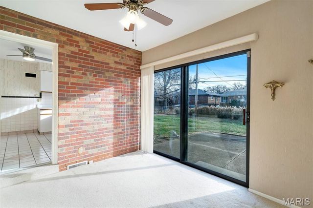 5938 Keith Place, St Louis, MO 63109