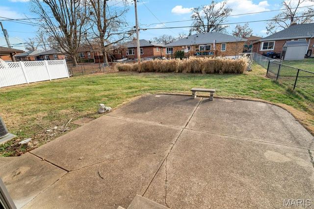 5938 Keith Place, St Louis, MO 63109