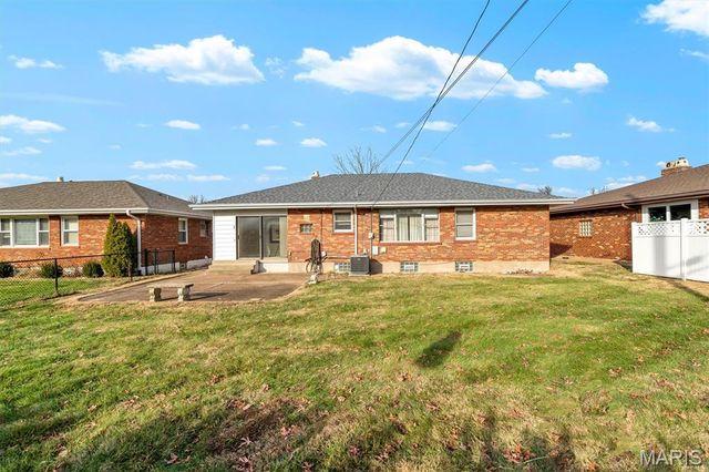 5938 Keith Place, St Louis, MO 63109