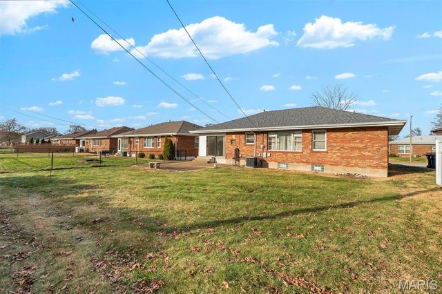 5938 Keith Place, St Louis, MO 63109