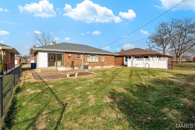 5938 Keith Place, St Louis, MO 63109