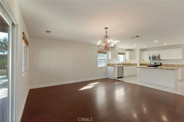 33980 Petunia, Murrieta, CA 92563