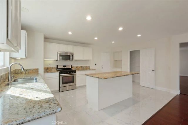 33980 Petunia, Murrieta, CA 92563