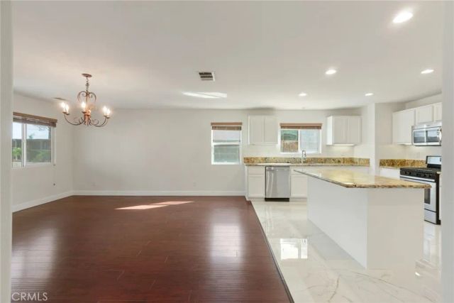 33980 Petunia, Murrieta, CA 92563
