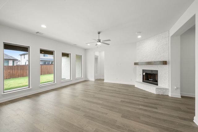 217 Silo Drive, Midlothian, TX 76065