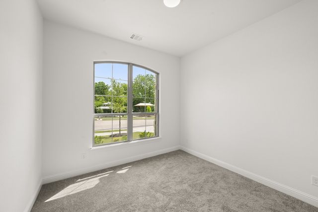 217 Silo Drive, Midlothian, TX 76065