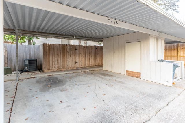 7965 Kendalia Drive, Houston, TX 77036