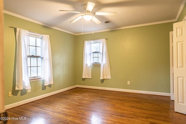 102 James Creek Road, Southern Pines, NC 28387