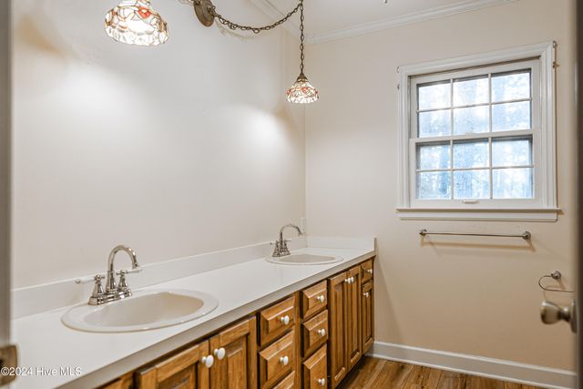 102 James Creek Road, Southern Pines, NC 28387