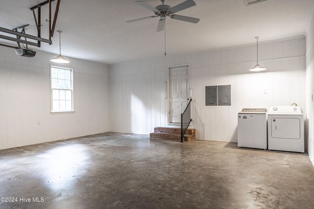 102 James Creek Road, Southern Pines, NC 28387