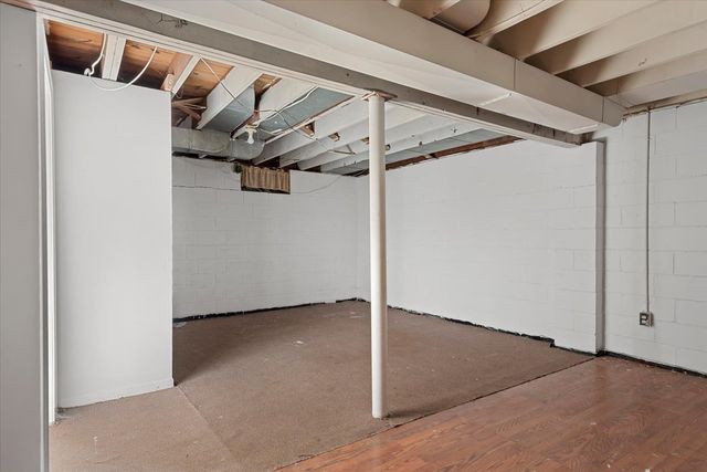 2919 Wasson Way, Decatur, IL 62521