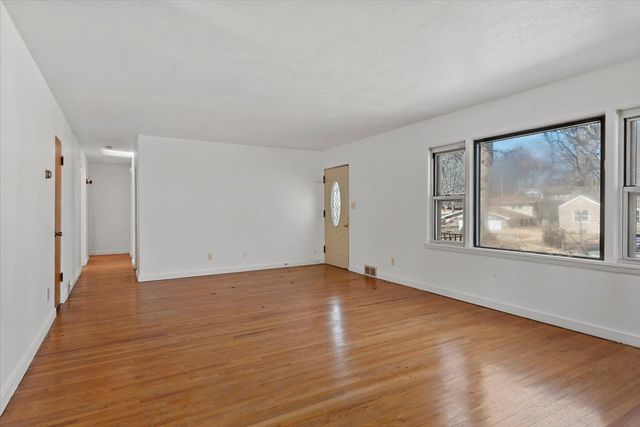 2919 Wasson Way, Decatur, IL 62521