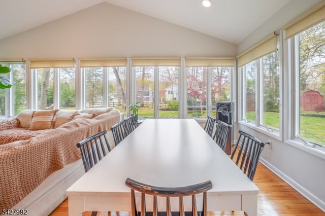 67 Woodbine Cir, New Providence Boro, NJ 07974