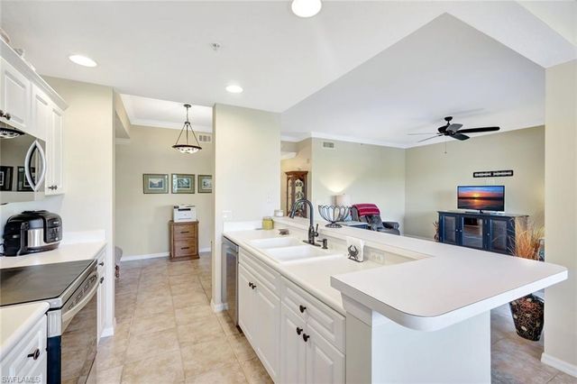 8310 Whiskey Preserve CIR # 212, Fort Myers, FL 33919