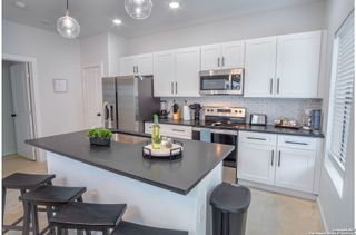 1022 Delaware St # 1, San Antonio, TX 78210