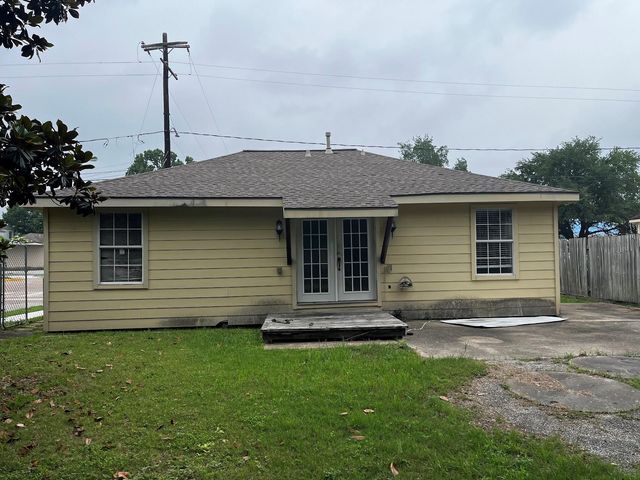 1039 W Cavalcade Street, Houston, TX 77009