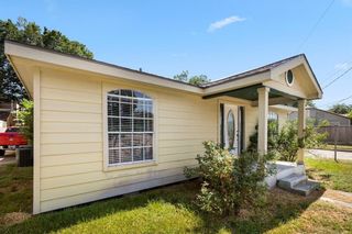 1039 W Cavalcade Street, Houston, TX 77009