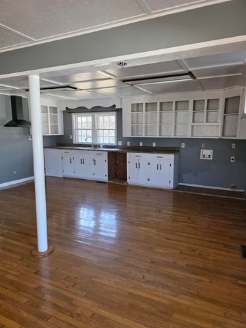 715 PINHOOK DR, Savannah, TN 38372