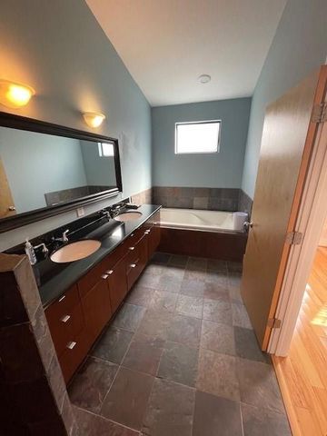 1045 Bonner Street, Houston, TX 77007