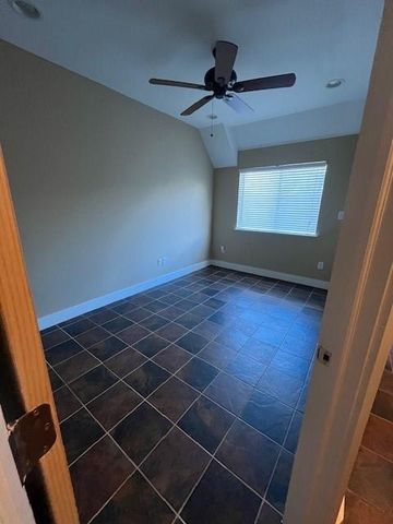 1045 Bonner Street, Houston, TX 77007