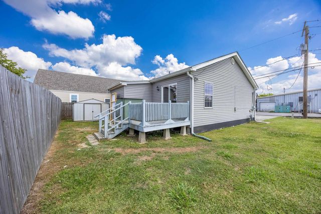 614 Lafourche St, Lockport, LA 70374