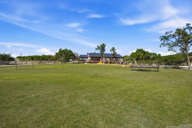 6510 Cheyenne, Bulverde, TX 78163