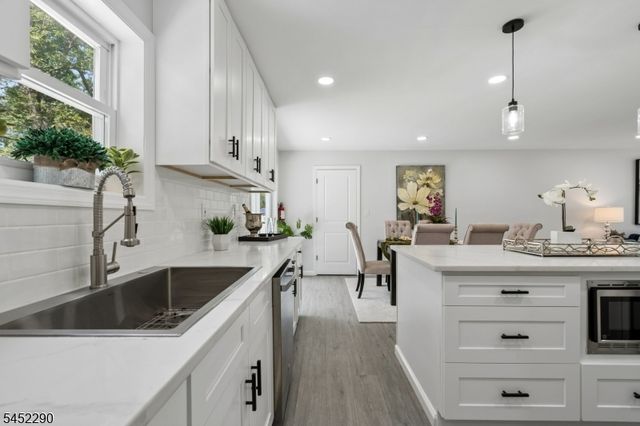 26 Hunterdon Rd, West Orange Twp., NJ 07052
