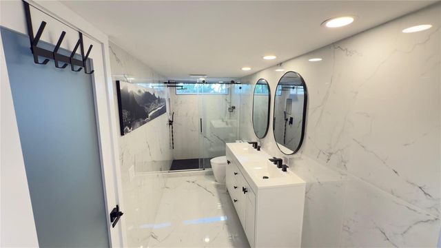 10 SE 13th Street B3, Boca Raton, FL 33432