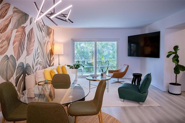 10 SE 13th Street B3, Boca Raton, FL 33432
