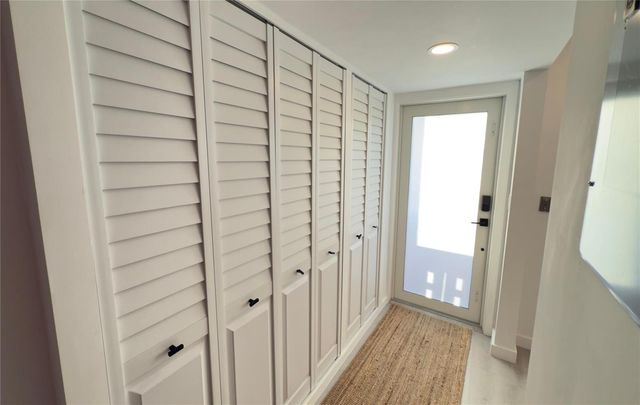 10 SE 13th Street B3, Boca Raton, FL 33432