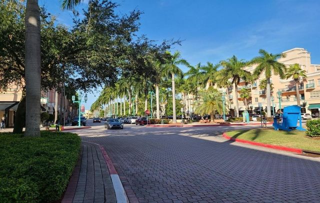 10 SE 13th Street B3, Boca Raton, FL 33432