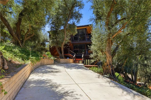 17115 Ranchero, Riverside, CA 92504