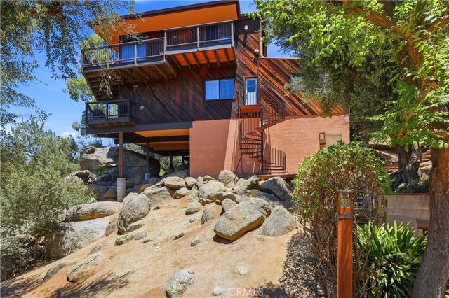 17115 Ranchero, Riverside, CA 92504