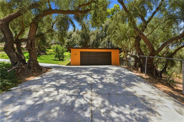 17115 Ranchero, Riverside, CA 92504