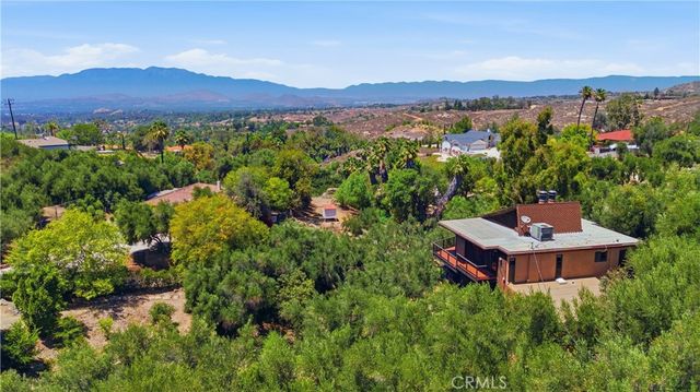 17115 Ranchero, Riverside, CA 92504
