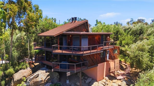 17115 Ranchero, Riverside, CA 92504